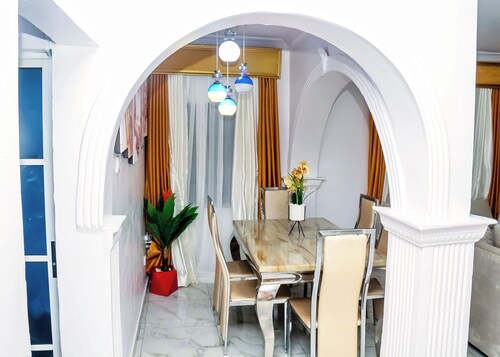Spacious 3-Bedroom Duplex in Lagos