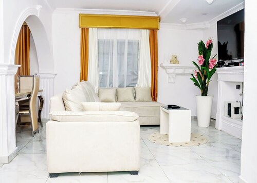 Spacious 3-Bedroom Duplex in Lagos