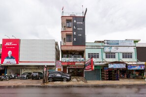 Exterior - Hotel O near Lippo Mall Jogja (Yogyakarta)