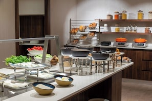 Buffet - Ramada Residences By Wyndham Istanbul Haramidere (Istanbul)