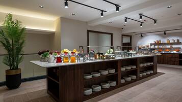 Frokostbuffé er inkludert hver dag