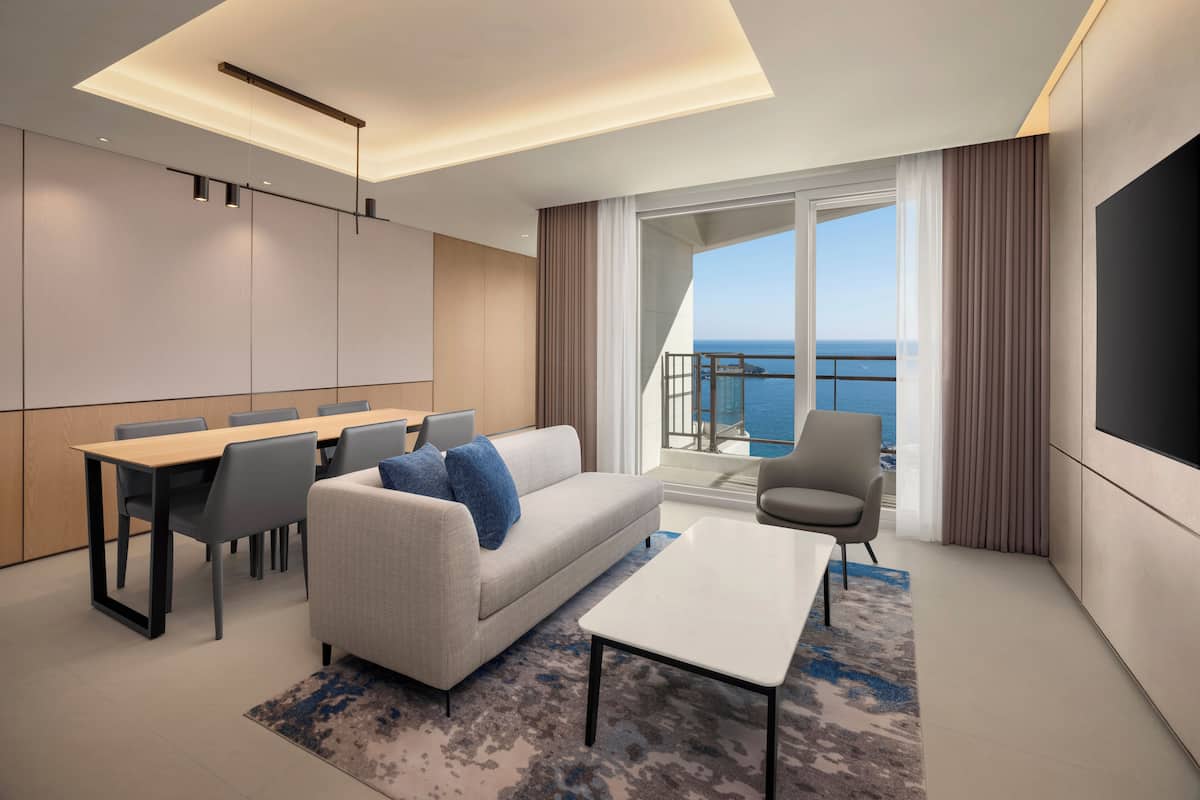 Premier Suite, Multiple Beds, Ocean View