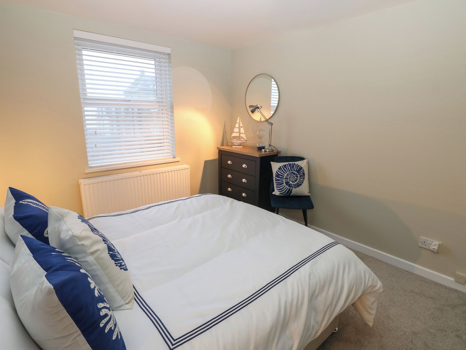 3 bedrooms, individually decorated, individually furnished, free WiFi