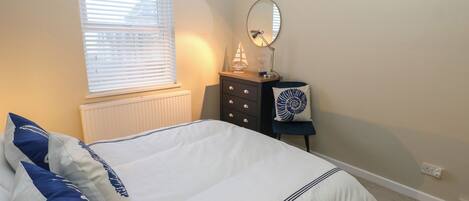 3 bedrooms, individually decorated, individually furnished, free WiFi