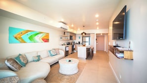 Living area - 2BR Ocean View Beachfront Apartment - Jacó700 (Jaco)