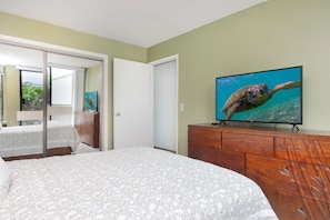 Apartamento, 1 cama de matrimonio con sofá cama (Kailua Bay Resort#4-204) | 1 dormitorio