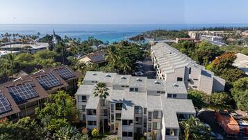 Condo, 1 Queen Bed with Sofa bed (Kailua Bay Resort#4-204) | Exterior