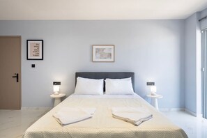 Fer et planche à repasser, Wi-Fi, draps fournis