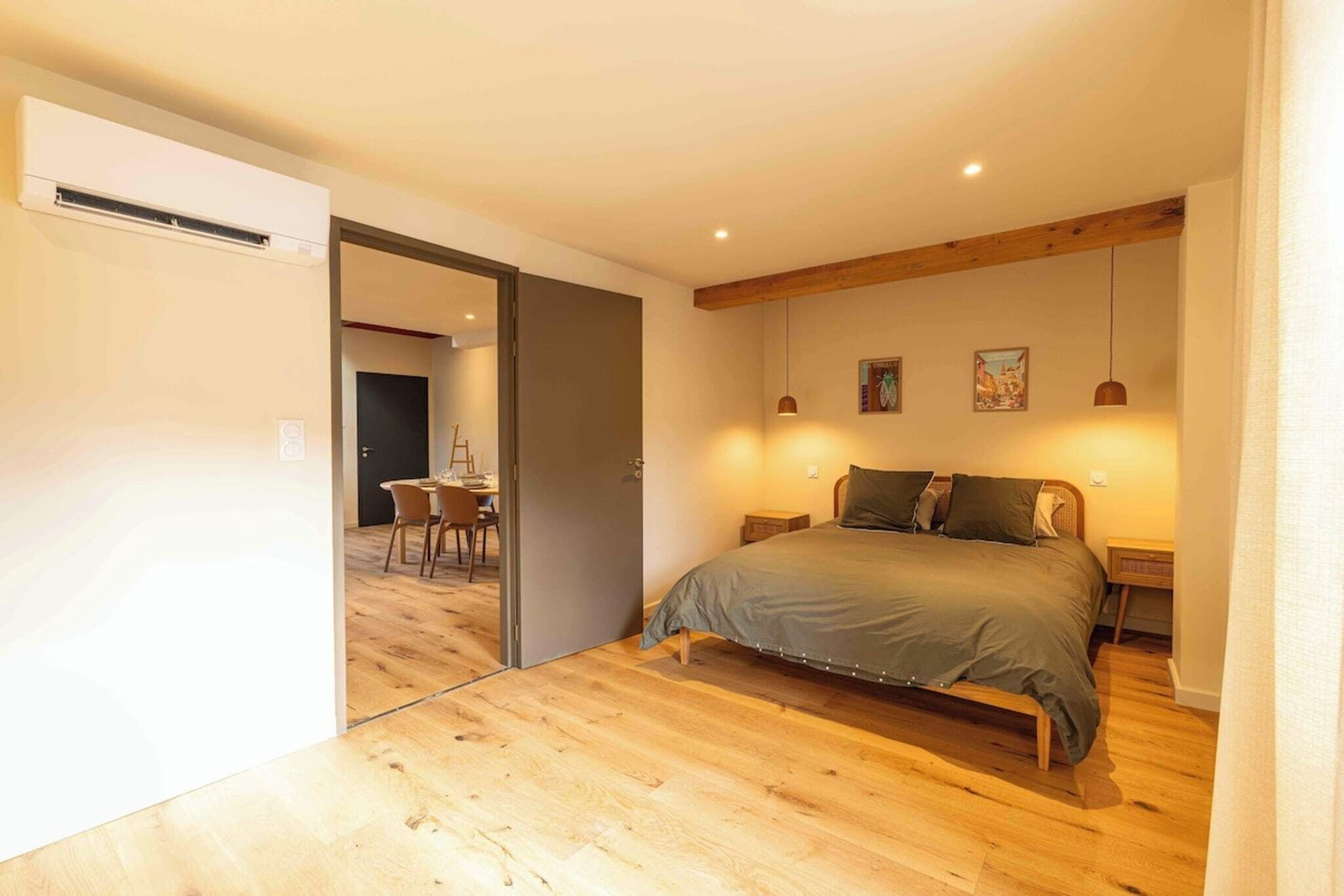 Fer et planche à repasser, Wi-Fi, draps fournis