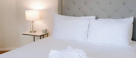 1 Schlafzimmer, Schreibtisch, Bügeleisen/Bügelbrett, WLAN