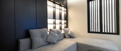 Egyptian cotton sheets, premium bedding, memory-foam beds, in-room safe