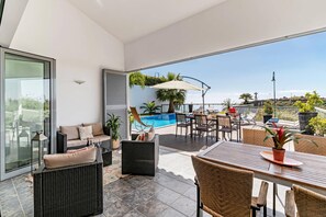 Outdoor dining - Villa Sol e Mar Dio by Villa Plus (Canico)