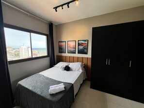 Basic Apartment - Apt w/ Partial Sea View 350m From the Beach Hpa904 (Salvador)