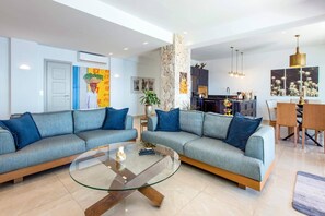 Smart TV, ping pong - Villa Summer Wine by Villa Plus (Spartilas)
