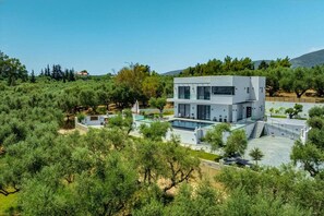 Exterior - Villa Trevilat by Villa Plus (Ionian Islands)