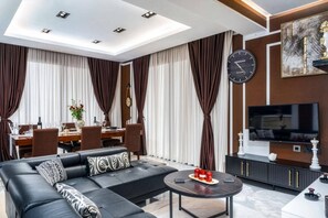 Smart TV, ping pong - Villa Trevilat by Villa Plus (Ionian Islands)