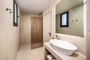 Hair dryer, towels - Villa Terra Magna Alba by Villa Plus (Gennadi)