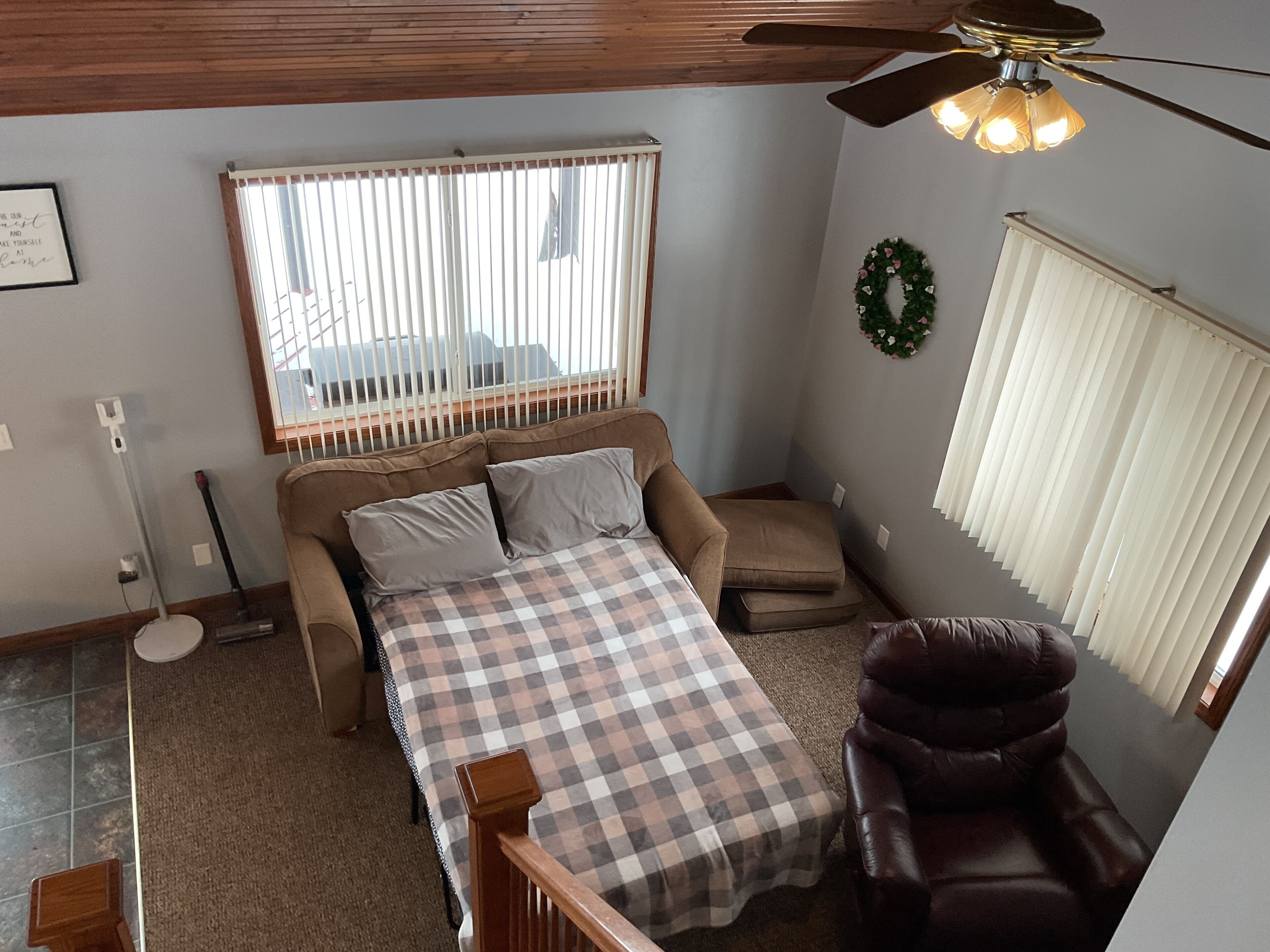 3 bedrooms, free WiFi, bed sheets