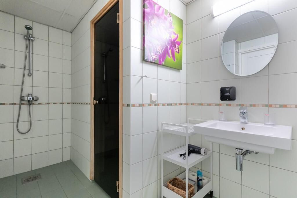 Apartment, Balcony, Courtyard View | Bathroom