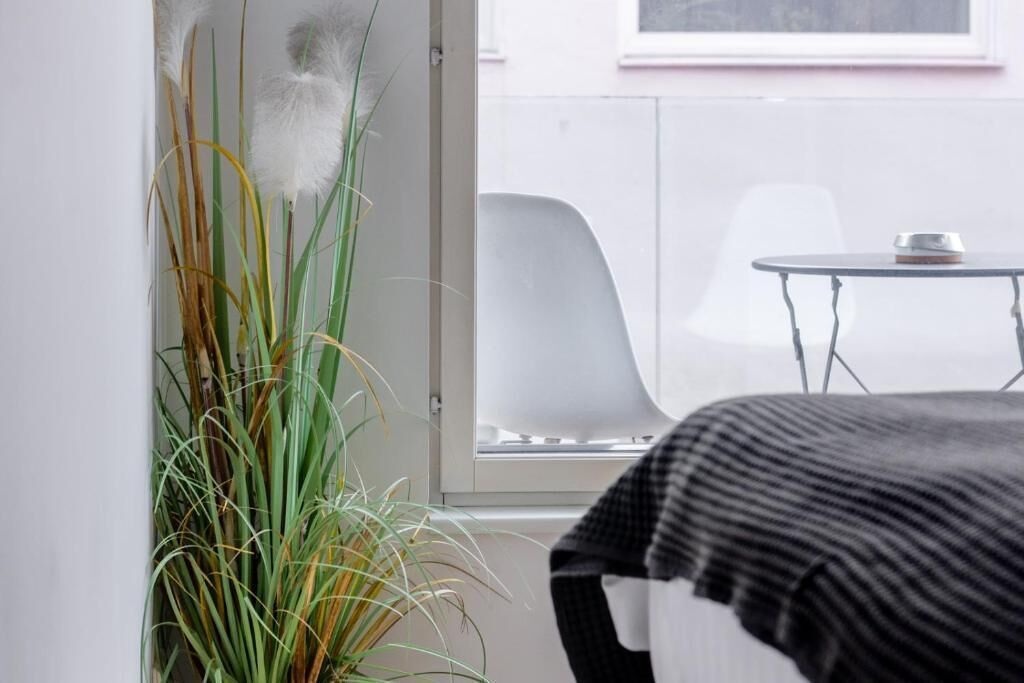 Appartement, balkon, uitzicht op de binnenplaats | Verduisterende gordijnen, geluiddichte muren