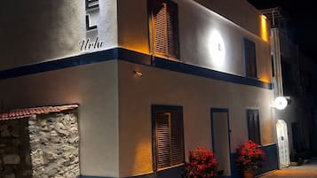 Fachada da propriedade