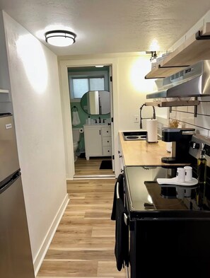 Private kitchen - Centrally Located Basement Apartment, Newly Remodeled, Pets Welcome (Missoula)