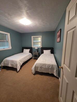 3 Schlafzimmer, Bügeleisen/Bügelbrett, WLAN, Bettwäsche