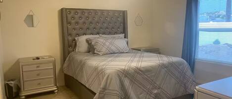 3 slaapkamers, gratis wifi, beddengoed