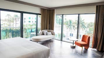 Chambre « Premier », 1 trÚs grand lit, non-fumeur, en angle