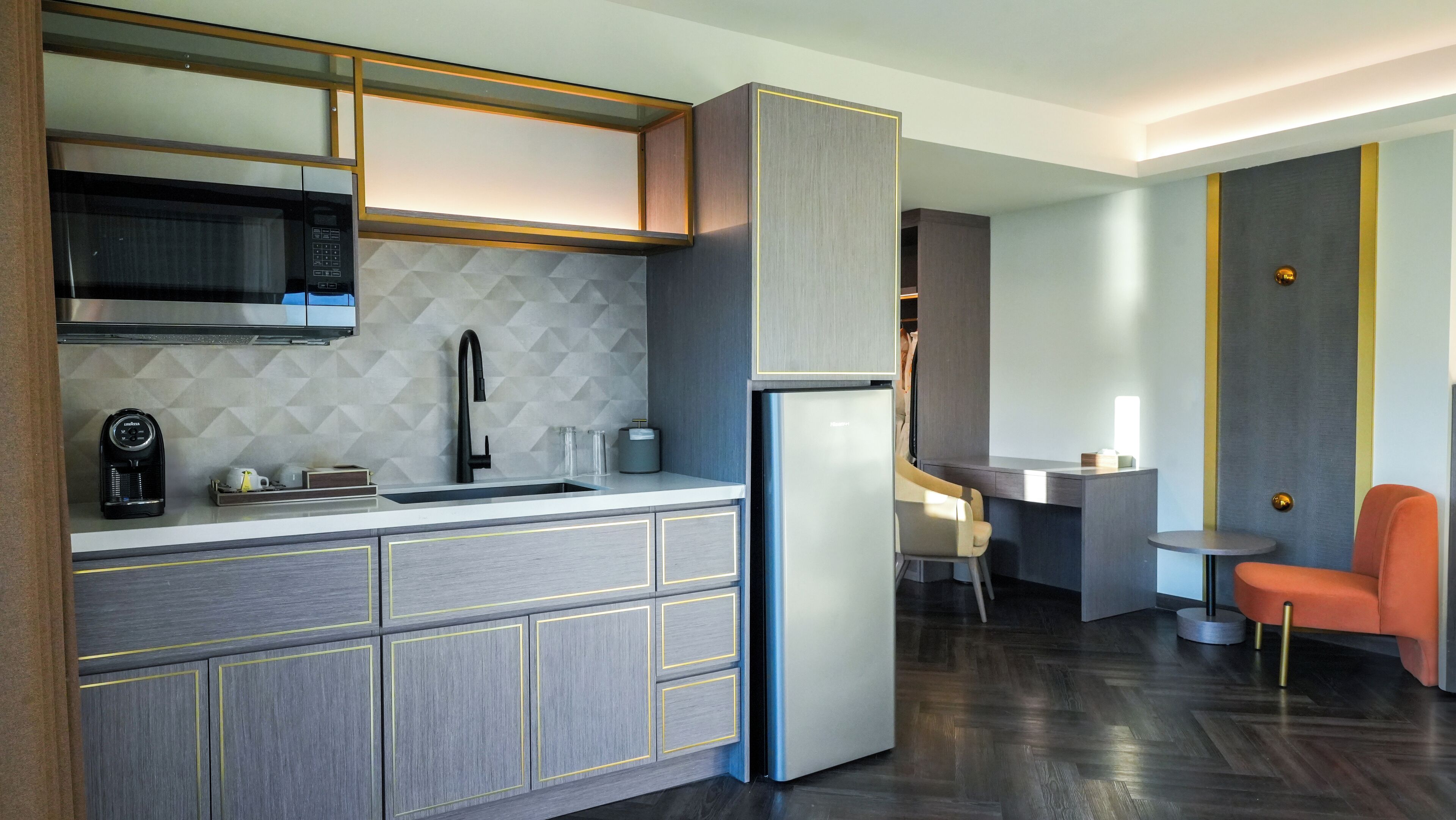 Camera Premier, 1 letto king, non fumatori, ad angolo | Wi-Fi gratuito