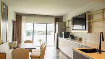 Premier Suite, Multiple Beds, Non Smoking, Corner | Living area | 50-inch Smart TV with digital channels, streaming services