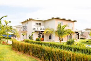 Exterior - Serenity Seashore Villa -C6-1C- 2 bed, bath (Punta Chame)