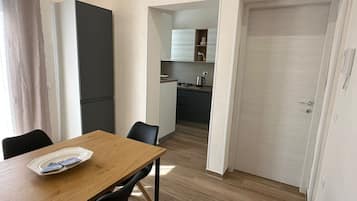 Deluxe-Apartment, Terrasse | Wohnbereich