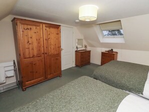 2 bedrooms, individually decorated, individually furnished, free WiFi - Grange Cottage (Belford)