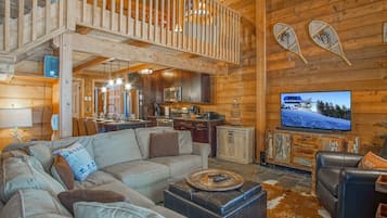 House, Multiple Beds, Patio, Mountain View (2 Br Plus Loft: Powder Monkey 2) | Living area