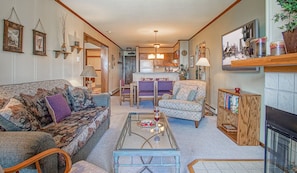 Condo, Multiple Beds, Balcony, Mountain View (2 Br: Snowcrest 214A) | Living area - 2 Br: Snowcrest 214a 2 Bedroom: Indoor Hot Tubs Game Room Easy Slope Access (Snowshoe)