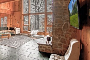 House, Multiple Beds, Pool Access, Mountain View (3 Br: North Westridge 222-7 Alpenglow) | Living area - 3 Br: N Westridge 222-7 Alpenglow: 3br,2 Bath (Snowshoe)