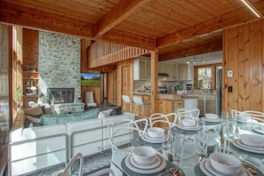 3 bedrooms, individually decorated, individually furnished, bed sheets - 3 Br: N Westridge 222-7 Alpenglow: 3br,2 Bath (Snowshoe)