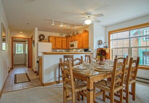 2 habitaciones, decoración personalizada y muebles diferentes 