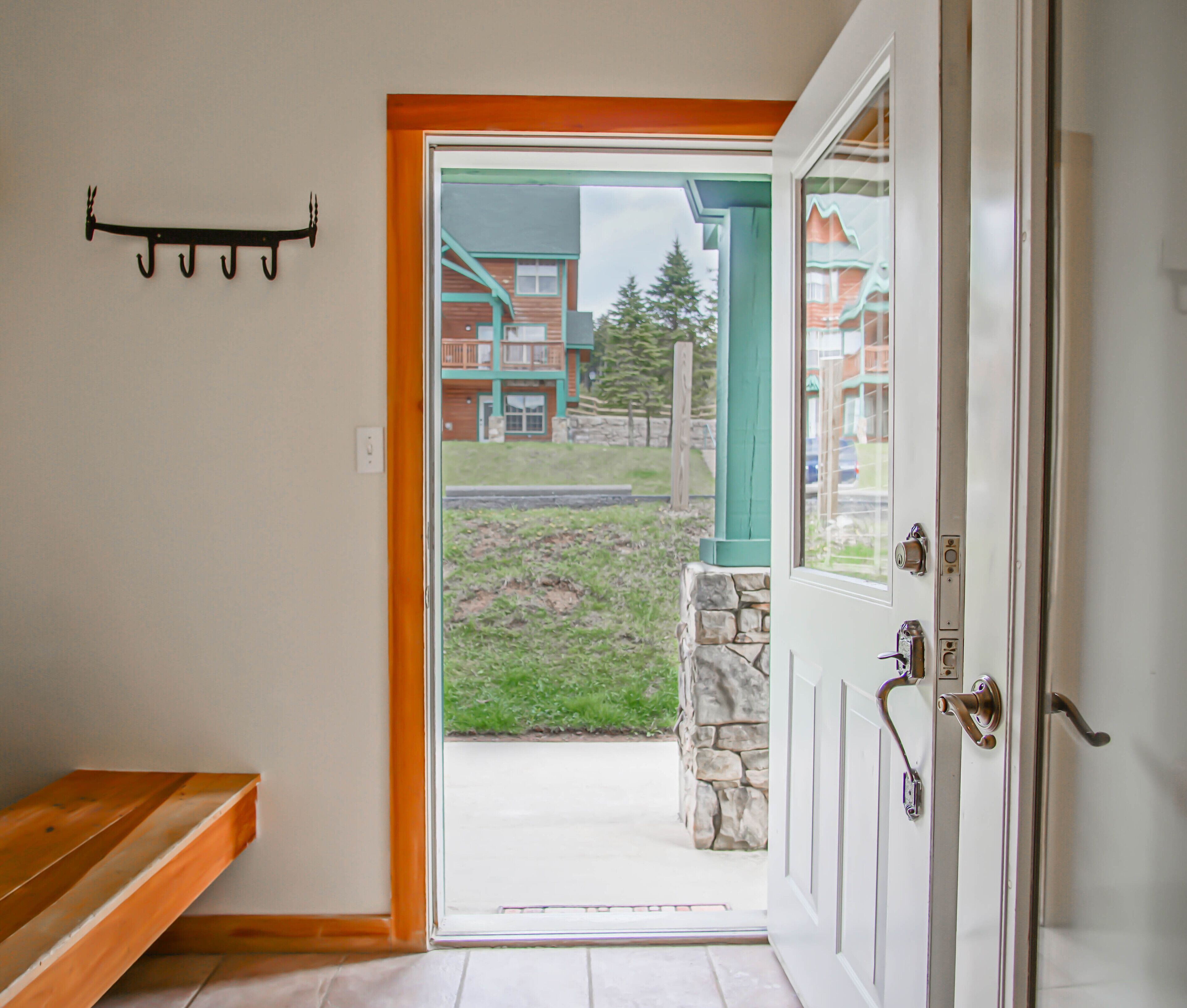 Condo, Multiple Beds, Balcony, Mountain View (2 Br: Camp 4 #24) | Interior
