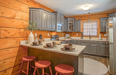 Loggers Run 6, Five Bedrooms