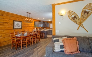 House, Berbilang Katil, Hot Tub, Mountain View (5 Br: Loggers Run 6) | Bahagian dalam