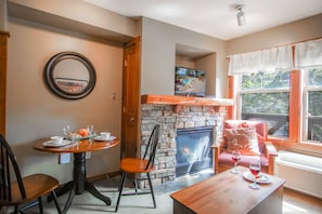 Condo, 1 Queen Bed with Sofa bed, Pool Access, Mountain View (1 Br Junior Studio: Rimfire 258) | 1 bedroom, individually decorated, individually furnished, bed sheets - Rimfire 258 Studio - Access to Slope Cozy One Bed and Sofa Sleeper (Snowshoe)