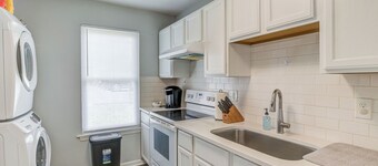 6 Mins Walk to Transfer Co Food Hall/Downtown #A