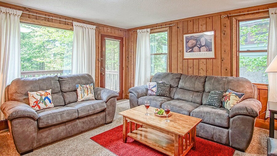 Tree Top 27 Mountaineer 3 Br Condo Slope Side