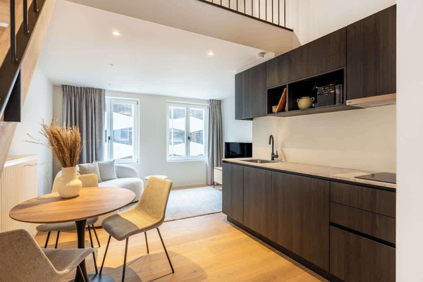 Living area with kitchenette