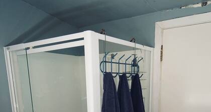 The Lazy Sailor - slow living retreat