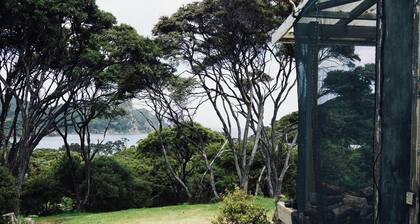 The Lazy Sailor - slow living retreat