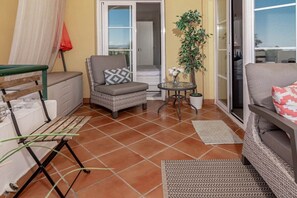 Interior - Sat2 - Modern 2 Bedroom Apartment With Ocean View (Marbella)