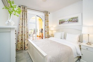 Apartment (2 Bedrooms) | Interior - Saa2- Comfortable Apartment Puerto Banus (Marbella)